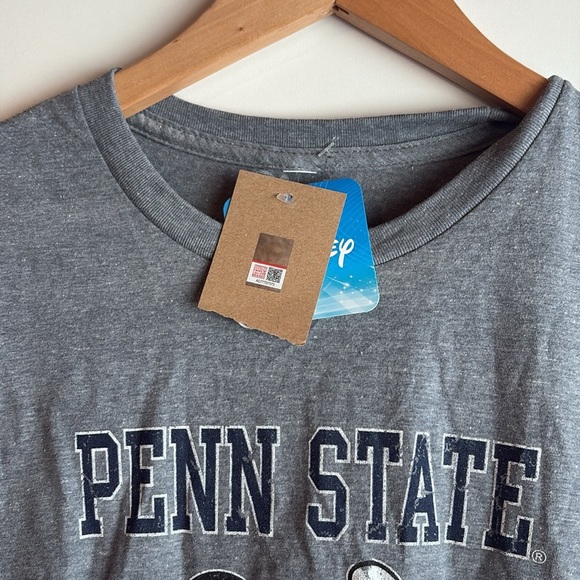 Disney Penn State Nittany Lions Gray T-Shirt NWT - Picture 5 of 6